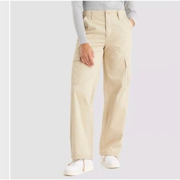 Levi's 94 Baggy Cargo Utility‎ Pants Tan Khaki High Rise Women’s Size 26 W26 L30 - Picture 1 of 11